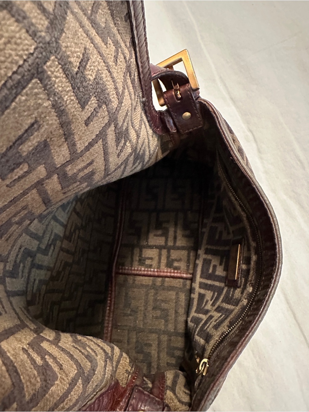Fendi Brown Zucca FF Canvas Shoulder Bag with Gold Hardware - Picture 8 of 12